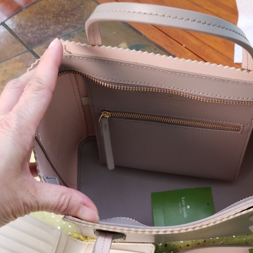 Kate Spade - Picture 5 of 7